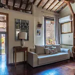 Monti Sweet Apartment - Charme Holidays